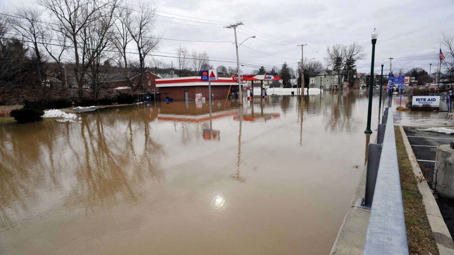 Aftermath of Troy's water pipe burst