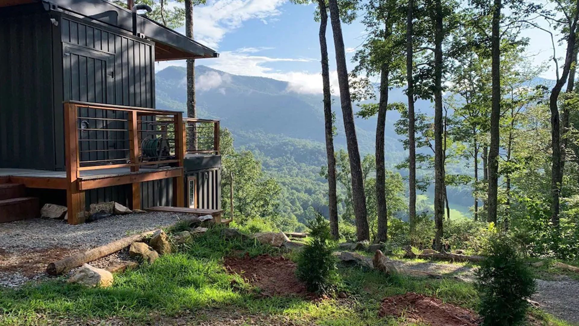 Appalachian Container Cabin - Otto, North Carolina